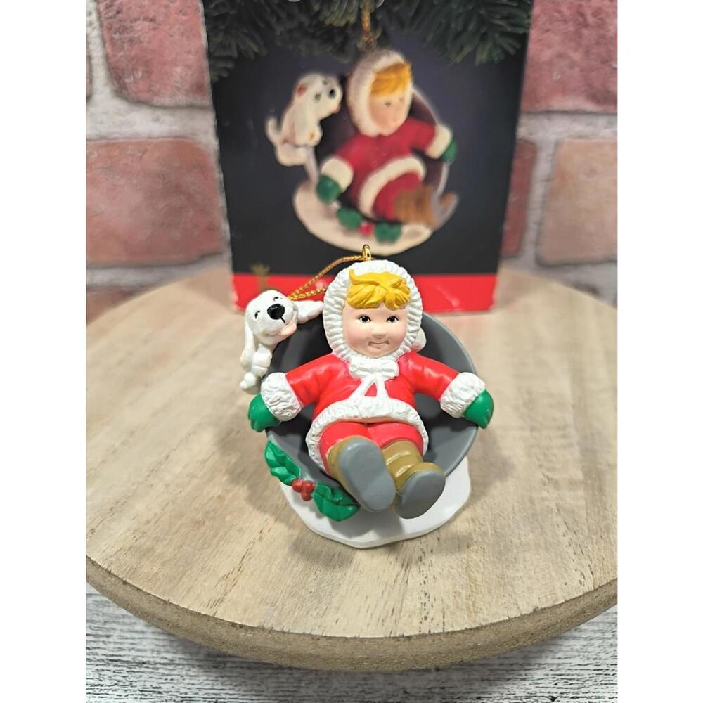 1991 Santa's Best Christmas Charmers Tagging Along First Edition Ornament